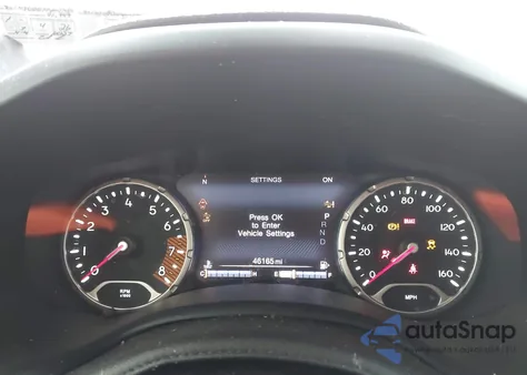 2021 Jeep Renegade Latitude 4X4 из США, поврежденный, VIN ZACNJDBBXMPM77038